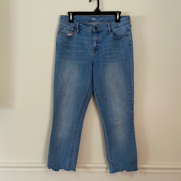 🌵4/$20  Old Navy Raw Hem TALL Capri Jeans - Picture 1 of 8